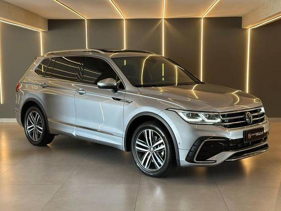 VOLKSWAGEN TIGUAN 2.0 300 TSI GASOLINA ALLSPACE R-LINE AUTOMÁTICO